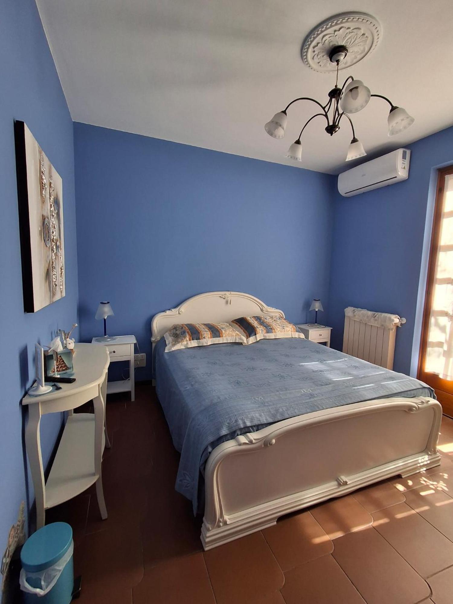 Bed and Breakfast L'Uliveto D'Argento Finale Ligure Exterior foto