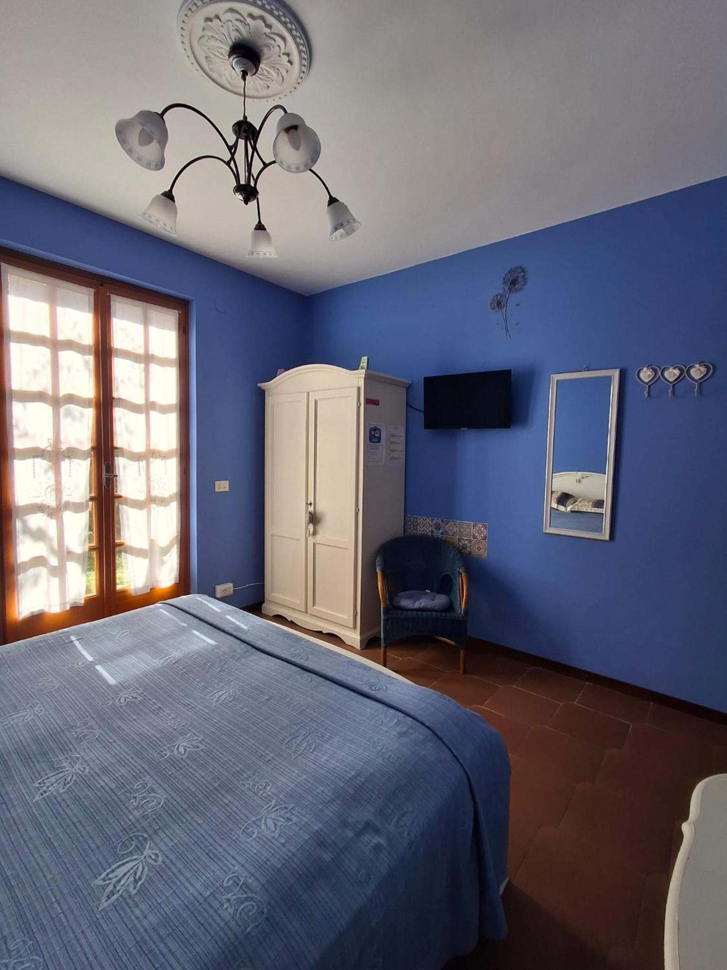 Bed and Breakfast L'Uliveto D'Argento Finale Ligure Exterior foto